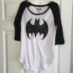 EUC Batman 3/4 Sleeve Top